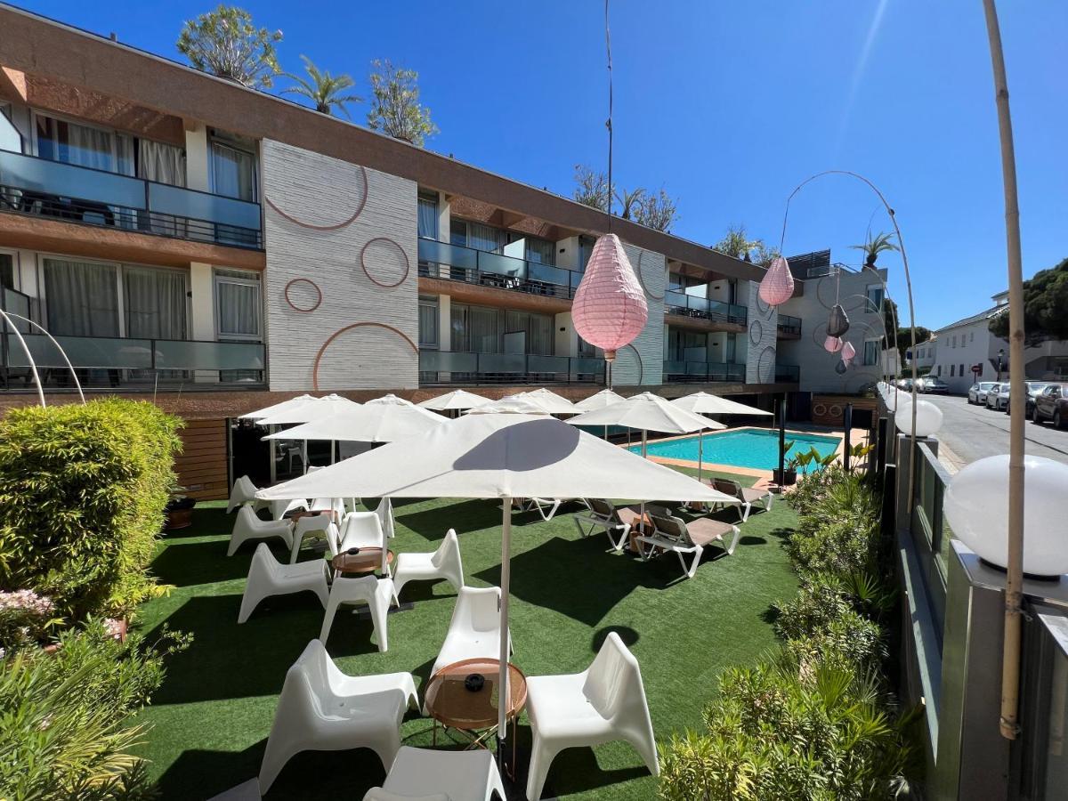 On Family Islantilla Exterior photo
